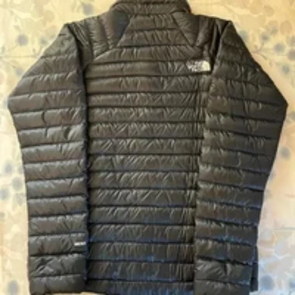 North Face Black Quince Jacket Size Medium Brand New With Tags.